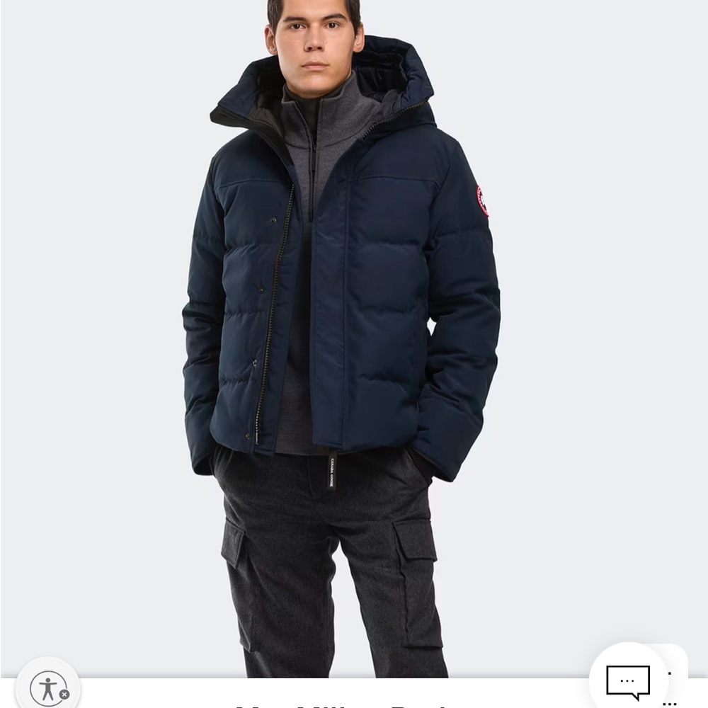 Men’s MacMillan Parka Canada Goose Navy size small with tags